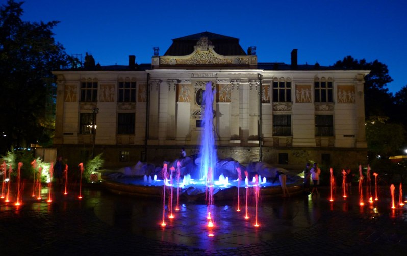 fontaine lumineuse cracovie
