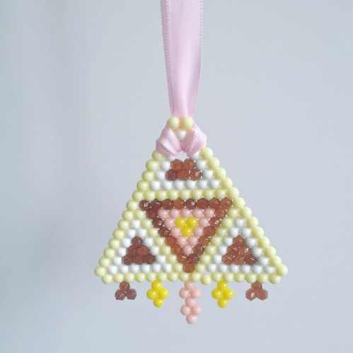 pendentif aquabeads fête des mères (7)