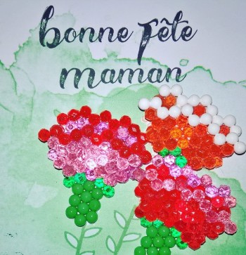 carte-bouquet-de-fleurs-aquabeads-fete-des-meres-5.jpg