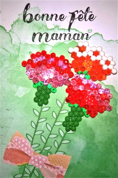 Carte bouquet de fleurs Aquabeads fete des meres 8