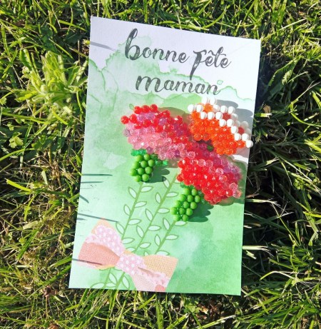 Carte Bouquet Fête des mères Aquabeads